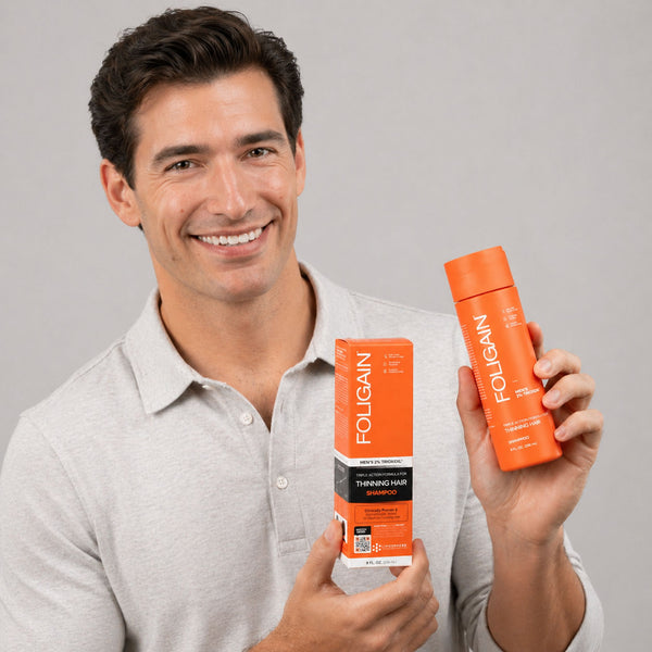 FOLIGAIN® 三重作用洗发水 男士稀疏头发 2% TRIOXIDIL®